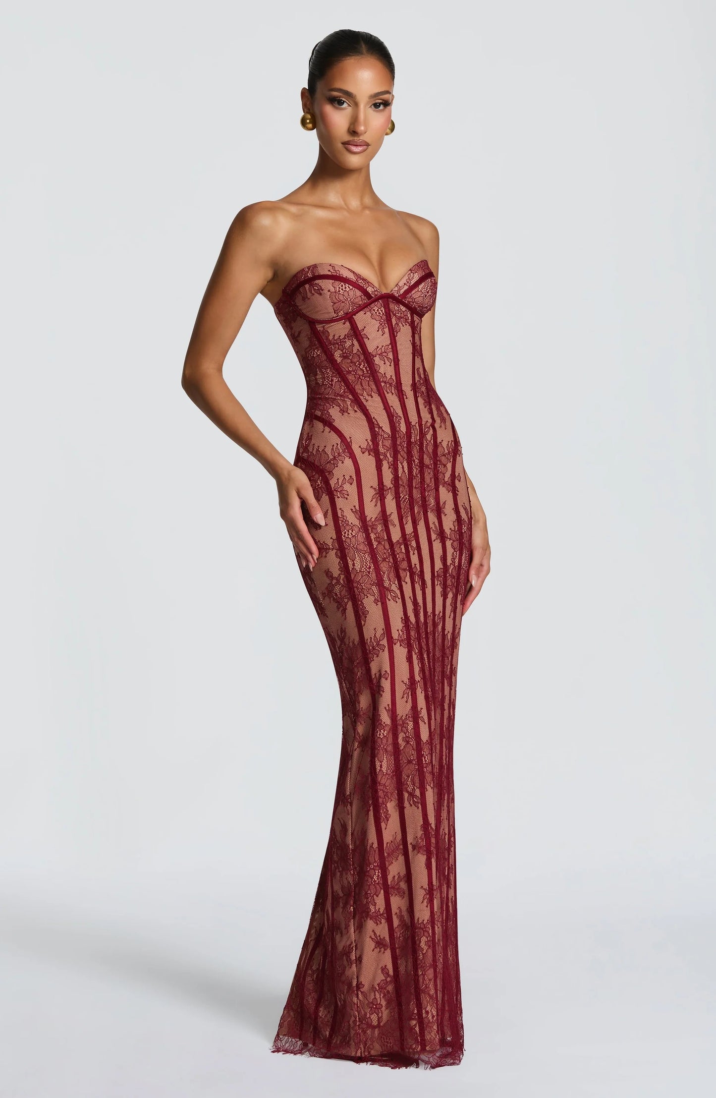 Alessia Noir — Vestido Maxi Corset en Encaje Negro