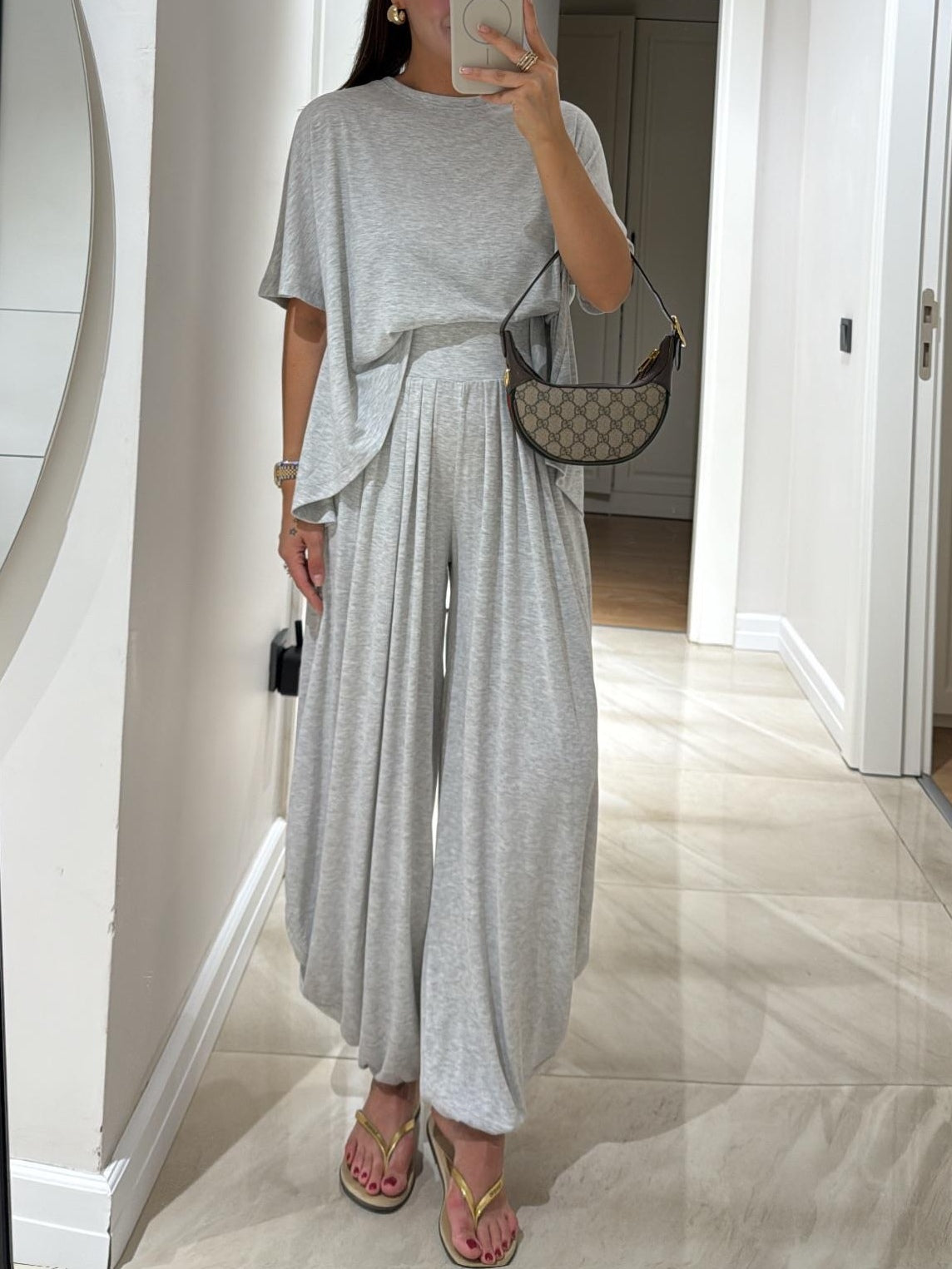 Conjunto Mia