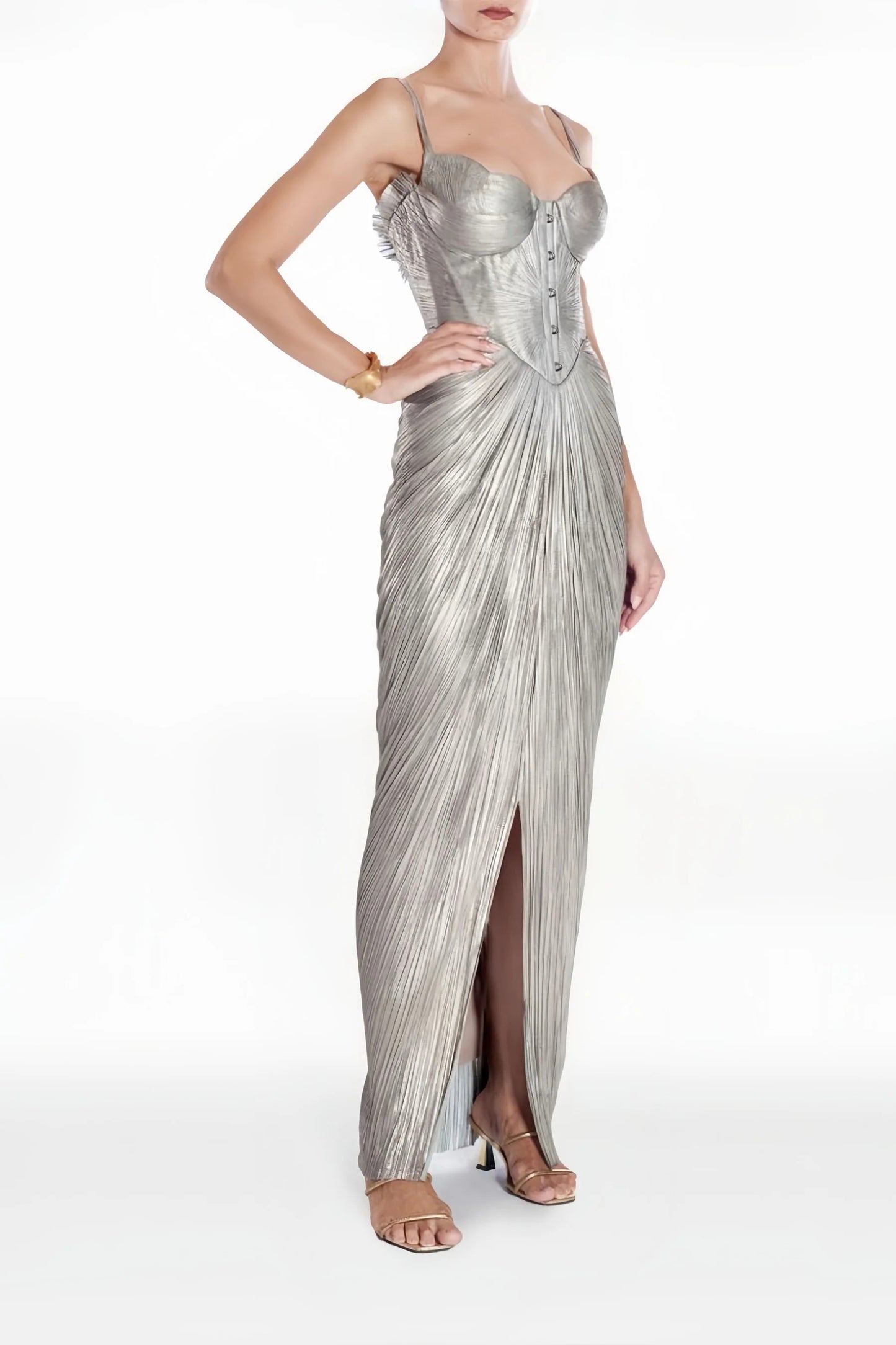 LUMIÈRE — Vestido largo efecto dorado estructurado