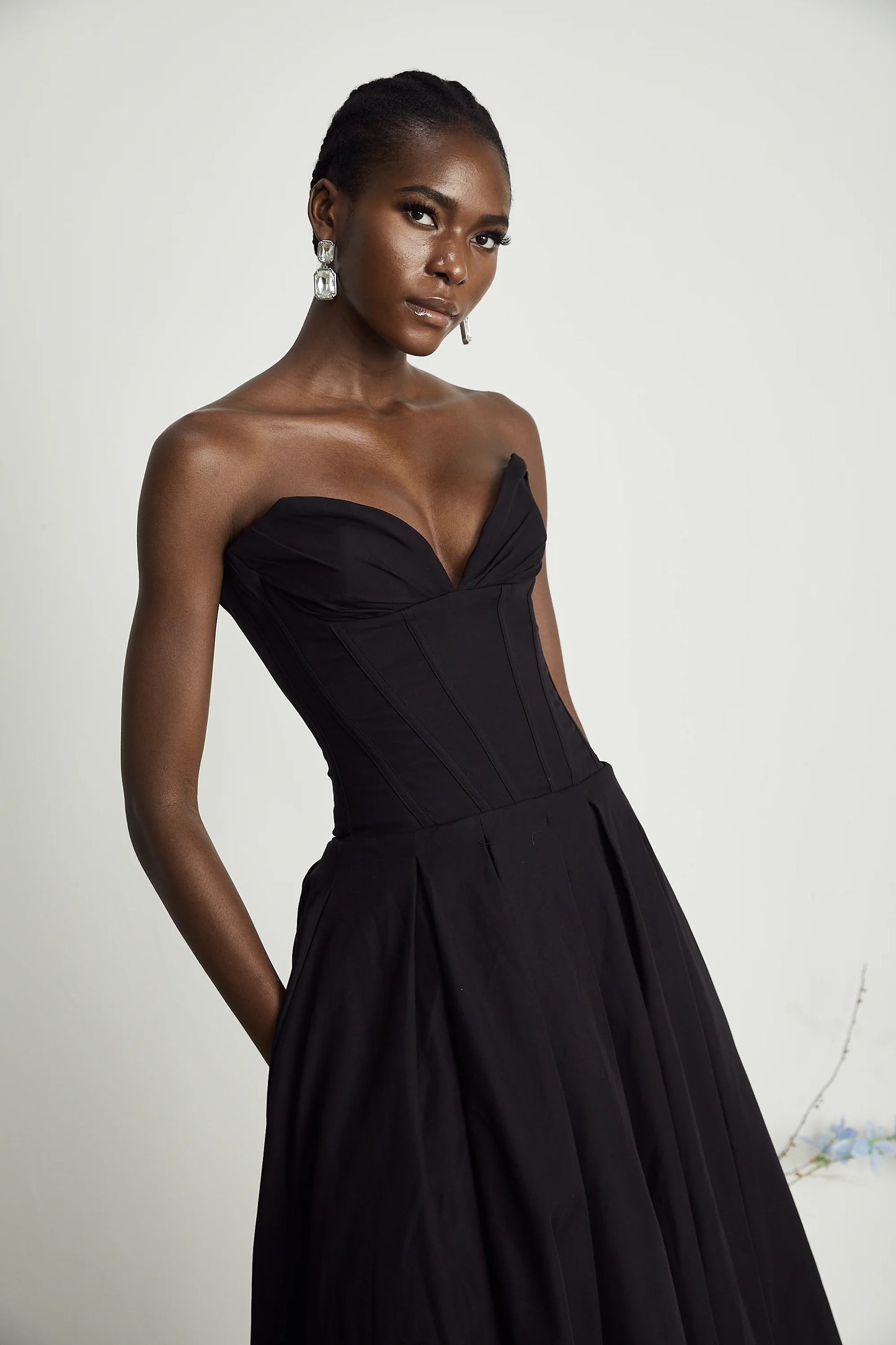 Noir Atelier | Vestido de Alta Elegancia